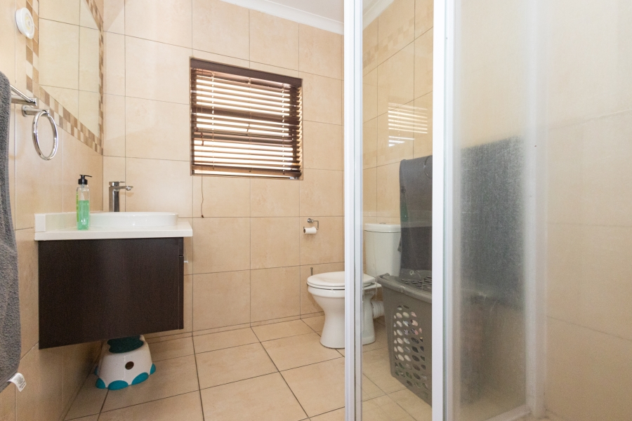 4 Bedroom Property for Sale in Eversdal Western Cape